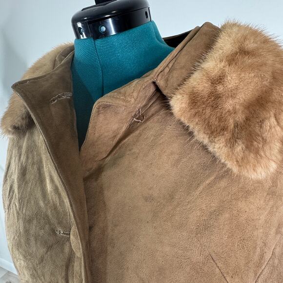 Vintage 1960s Youthmodes Petites Tan Suede Coat w Real Mink Collar, Union Made - Picture 16 of 16